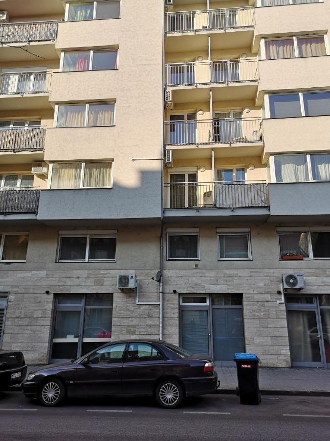 Peter'S Appartement Budapest Eksteriør billede